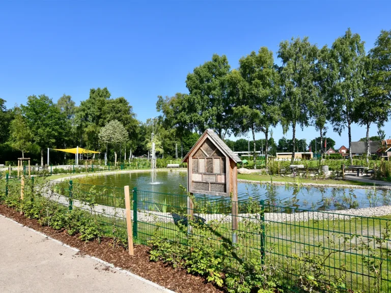 0_Dorfplatz_Firrel